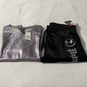 NWT Hot Topic Night Before Christmas Set in Medium